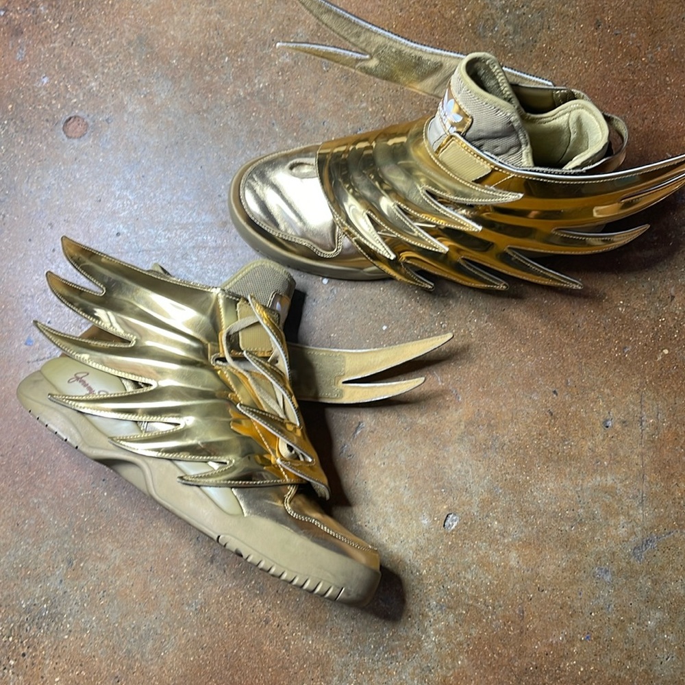 Adidas x Jermey Scott gold wings size 12